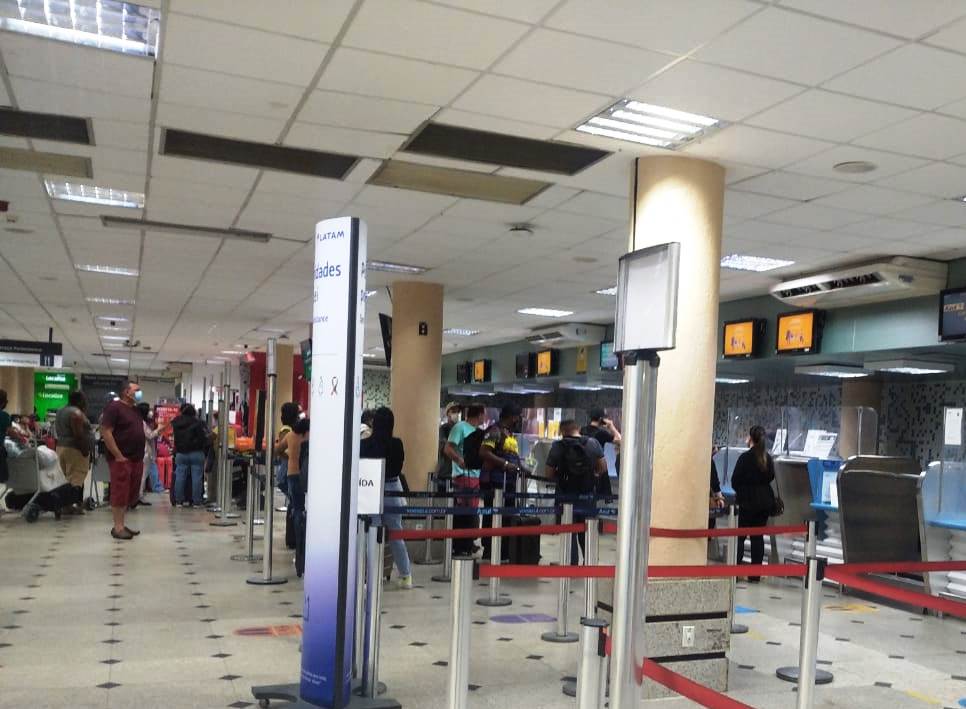 Fluxo de passageiros no Aeroporto de Teresina deve ser 86% superior ao feriado de 2021 (Foto: Piauí Negócios)