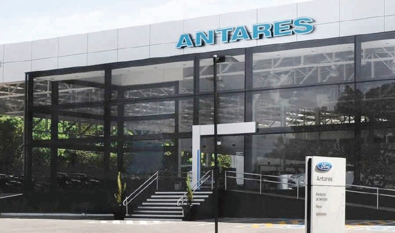 Antares, localizada da Avenida João XXIII, em Teresina, vai permanecer vendas da marca Ford (Foto: divulgação)
